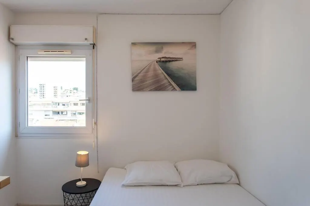 L41 Suite Paladium 8Pax 4Rooms Balcony Wifi Ac Nice Apartment