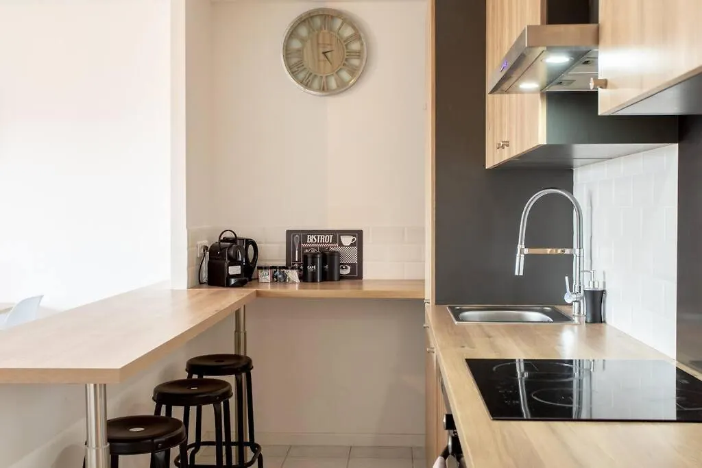L41 Suite Paladium 8Pax 4Rooms Balcony Wifi Ac Nice