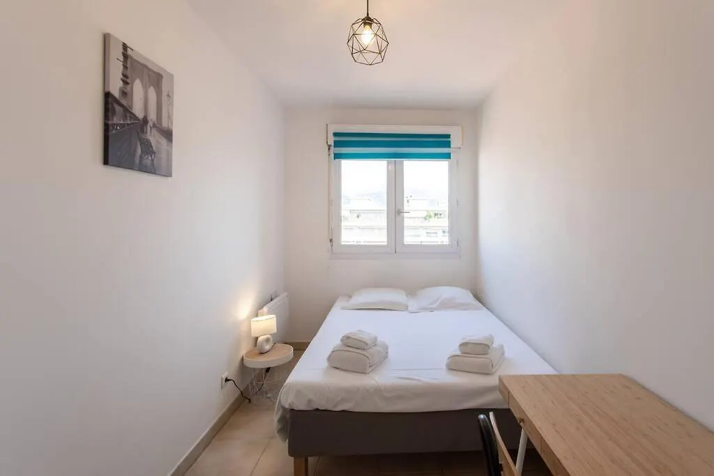 Apartment L41 Suite Paladium 8Pax 4Rooms Balcony Wifi Ac Nice France